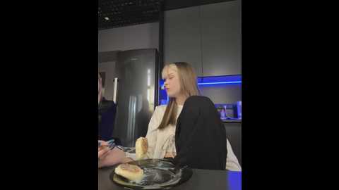 bellasecrett @ stripchat on 20250629