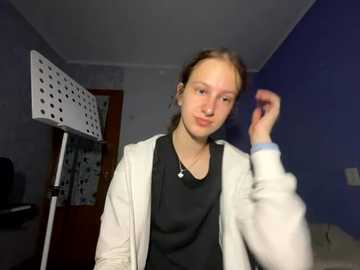 eva_angel3 @ stripchat on 20250629