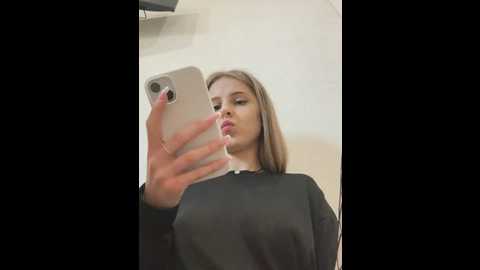 lina_away @ stripchat on 20250629
