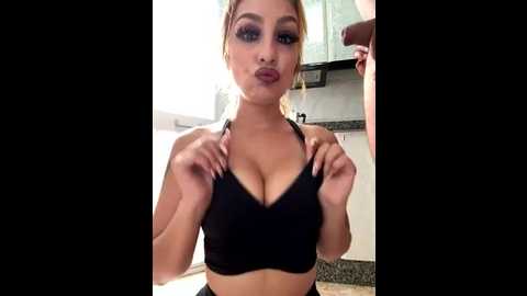 Media: sexycouples35 Stripchat 2025-06-29 11:41:00
