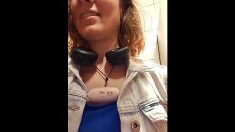 Media: exhibitionsplit Stripchat 2025-06-30 10:23:00