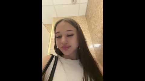 Media: juice_bunny Stripchat 2025-06-30 10:08:00