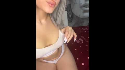 Media: maya_mimi Stripchat 2025-06-30 00:26:00