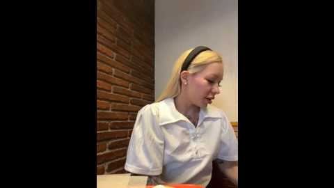 babydolll @ stripchat on 20250701