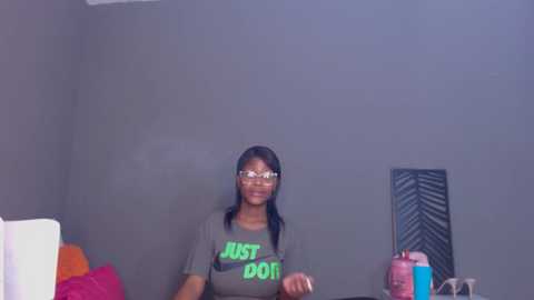 Media: barbiedoll21 Stripchat 2025-07-01 00:21:00