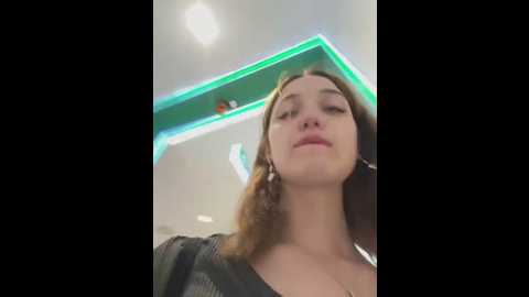 Media: dollytall Stripchat 2025-07-01 10:22:00