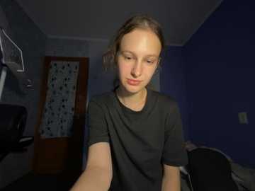 eva_angel3 @ stripchat on 20250701