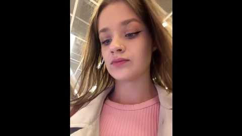 Media: kittyqueeny Stripchat 2025-07-01 13:11:00