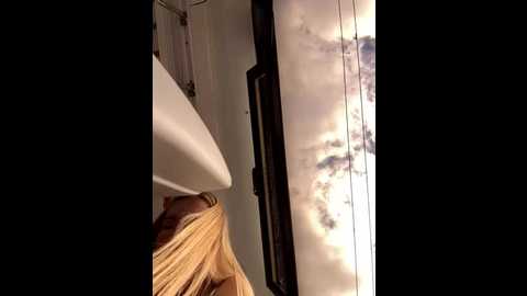 Media: liza_risky Stripchat 2025-07-01 08:12:00