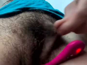 Media: milky_hairy_mommy Stripchat 2025-07-01 08:22:00