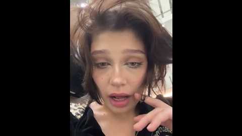 Media: urban_elf Stripchat 2025-07-01 15:12:00