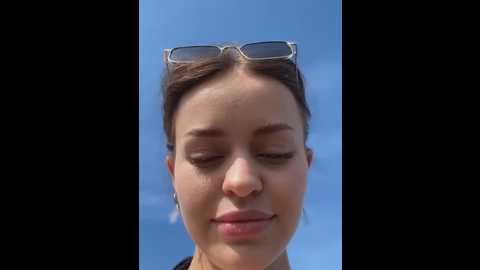 Media: angelinateller Stripchat 2025-07-02 02:03:00