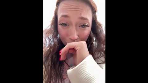 Media: esta_vista Stripchat 2025-07-02 18:56:00
