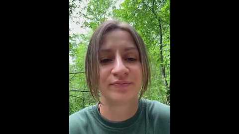 Media: evvamur Stripchat 2025-07-02 06:20:00
