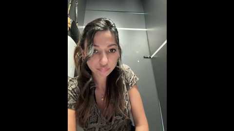 Media: _miaqueen_ Stripchat 2025-07-03 00:20:00