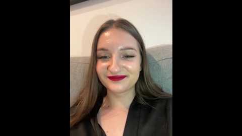 Media: adelinaember Stripchat 2025-07-03 12:12:00