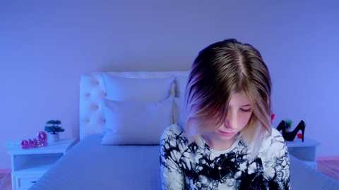 Media: bella_amory Stripchat 2025-07-03 21:04:00