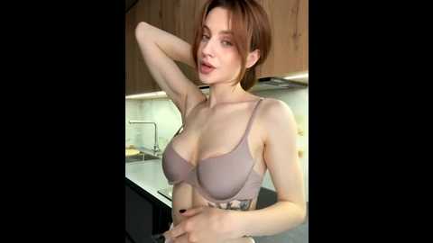 Media: camilla_railian Stripchat 2025-07-03 14:54:00