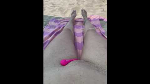 Media: chiaralewis Stripchat 2025-07-03 14:11:00