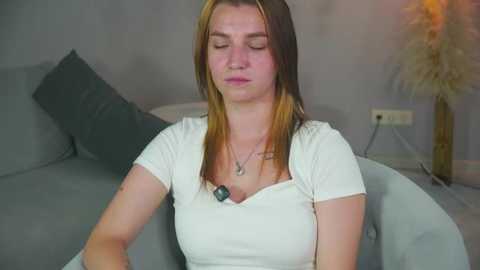Media: constancefigge Stripchat 2025-07-03 14:43:00