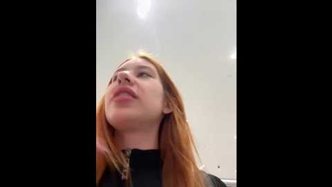 Media: foxy_heart Stripchat 2025-07-03 03:14:00