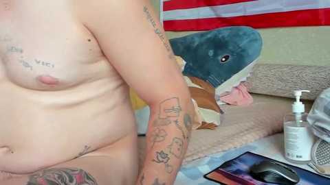 Media: kevin_amy Stripchat 2025-07-03 07:40:00