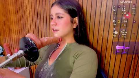 Media: lola_clit Stripchat 2025-07-03 16:36:00