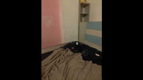 Media: zqq5522 Stripchat 2025-07-03 11:56:00