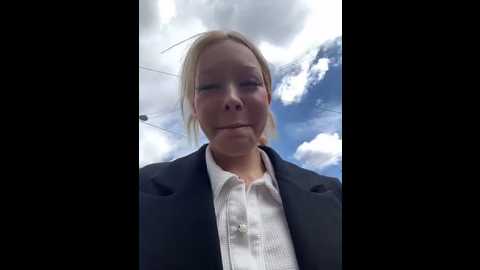 babydolll @ stripchat on 20250704