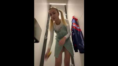 lia__love @ stripchat on 20250704