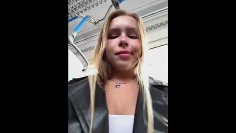 liza_risky @ stripchat on 20250704