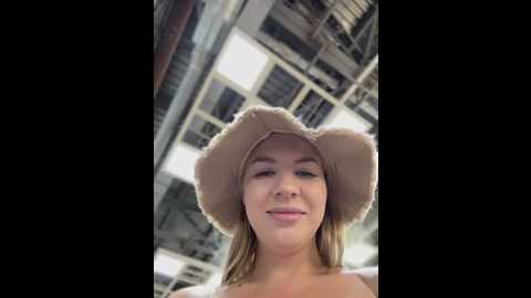 newlale @ stripchat on 20250704