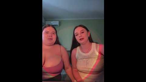 Media: torytyan Stripchat 2025-07-04 09:12:00