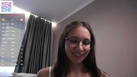 Media: wioletteshyness Stripchat 2025-07-04 14:59:00