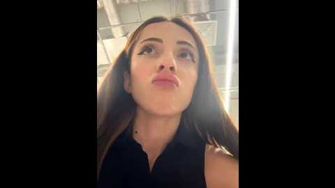 yesmoree @ stripchat on 20250704