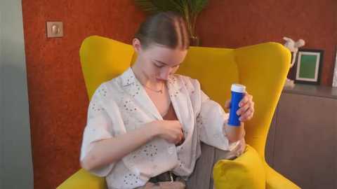 Media: edinabrindle Stripchat 2025-07-05 04:10:00