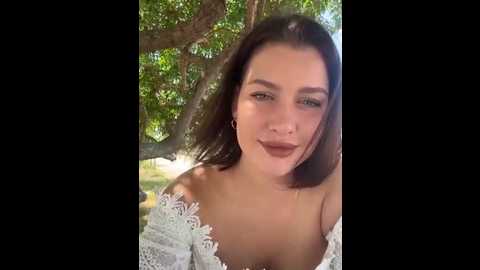 Media: kikiwatson Stripchat 2025-07-05 08:04:00