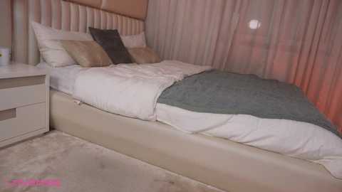 little_lolla18 @ stripchat on 20250705
