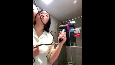 Media: maomao_520 Stripchat 2025-07-05 22:06:00