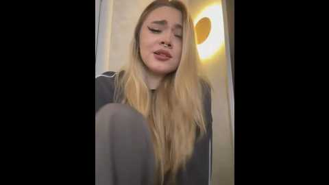 Media: sierraford Stripchat 2025-07-05 03:02:00