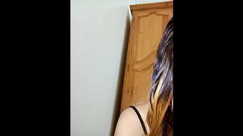 Media: barbieelove Stripchat 2025-07-06 06:04:00