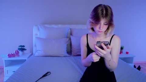 Media: bella_amory Stripchat 2025-07-06 02:33:00