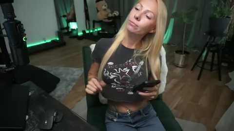 larapunkt @ stripchat on 20250706