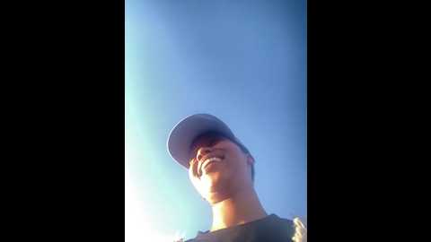 Media: sexyzeeee Stripchat 2025-07-06 14:42:00