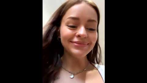 Media: angelinateller Stripchat 2025-07-07 01:45:00