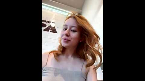 Media: foxy_heart Stripchat 2025-07-08 02:04:00