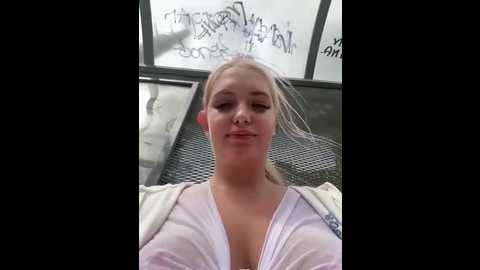 Media: milkyy_wway Stripchat 2025-07-08 10:07:00