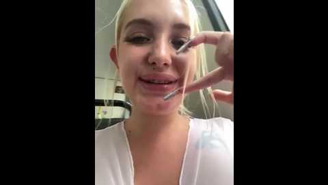 Media: milkyy_wway Stripchat 2025-07-08 11:32:00