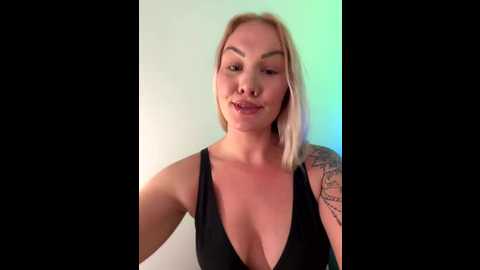 Media: nastymilf_ Stripchat 2025-07-08 13:01:00