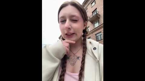 Media: cuteperseon Stripchat 2025-07-09 16:16:00